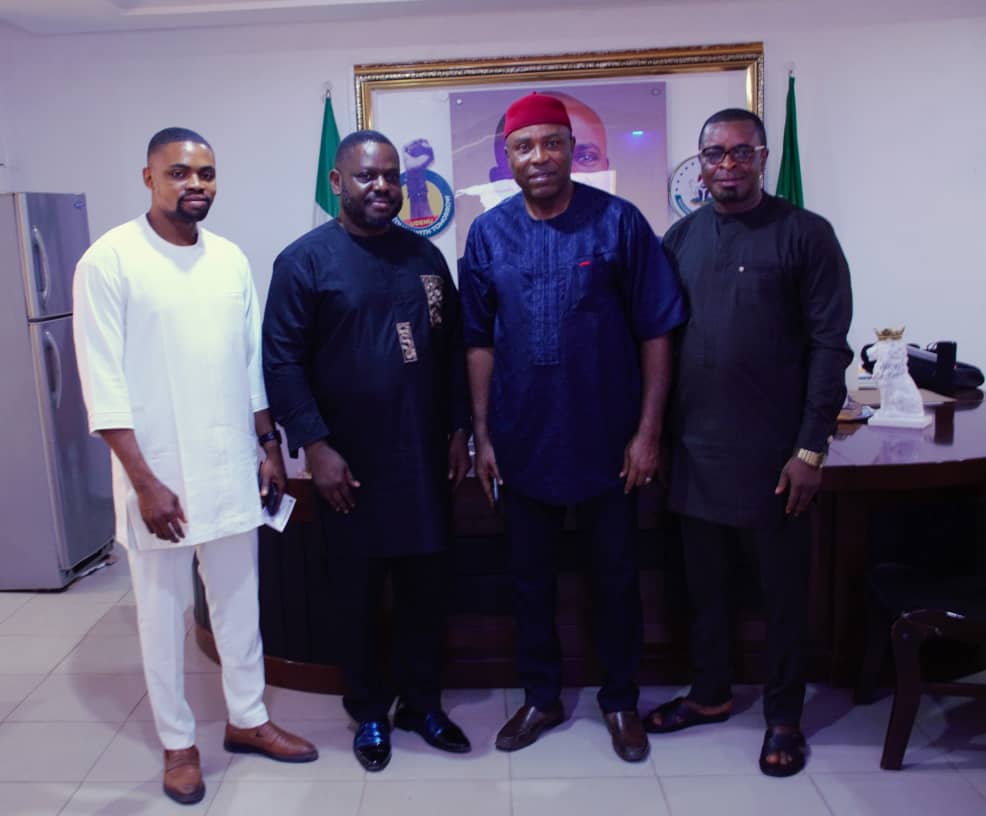 Group photographs after the meeting